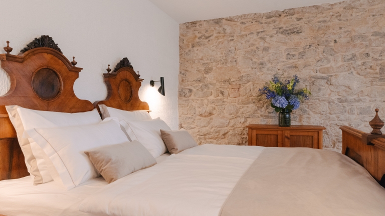 Hotel Pira: kot pšenično zrno, iz katerega nastane kruh